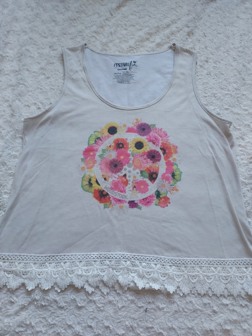 Festival Free By Woodstock Cream Floral Peace Sign Love Music Tank Lace Hem XL